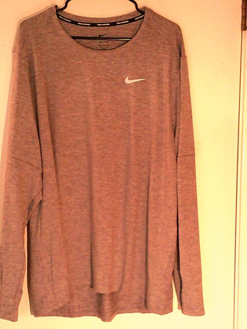 NEW NIKE Dri-FIT RUN "Reflective UPS 40+ LS Tee" MEN'S GREY T-SHIRT L DD4754-084